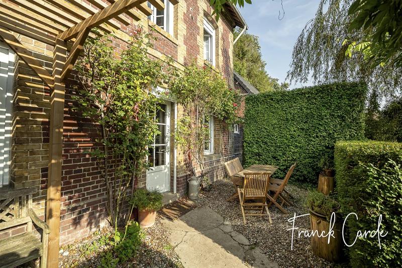 Maison - 94 m² - 4 pièces