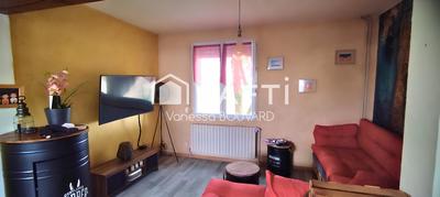 Maison - 80 m² - 4 pièces