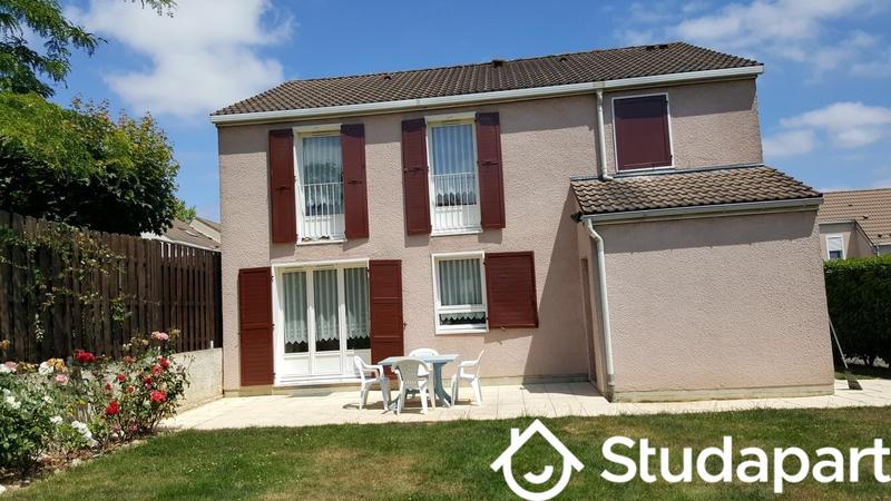 Chambre - 14 m² - 1 pièce