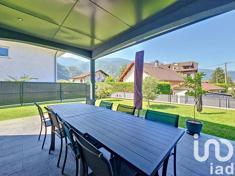 Maison - 160 m² - 6 pièces