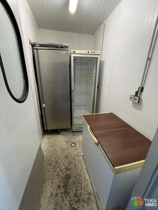Local commercial - 316 m² - 2 pièces