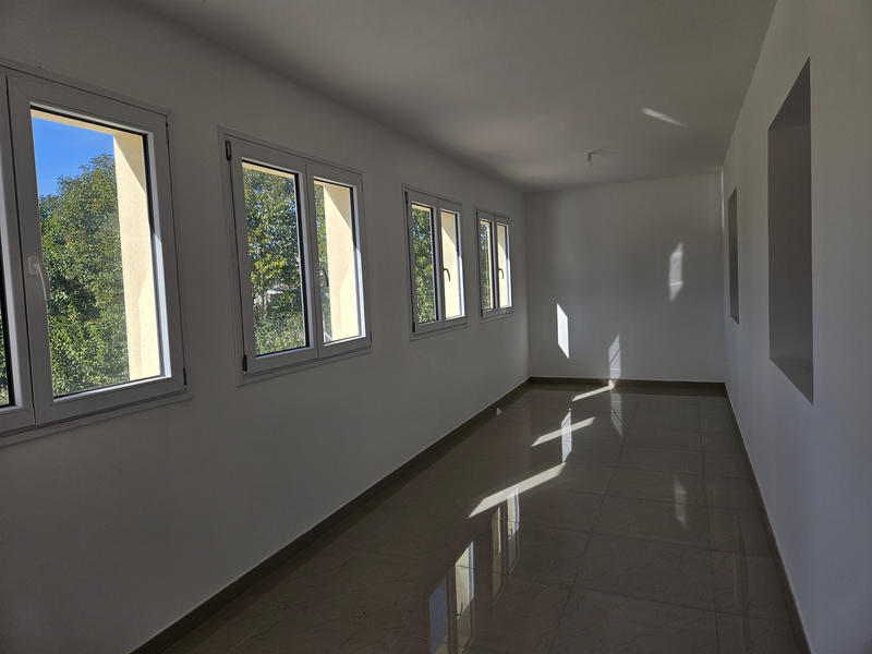 Villa - 161 m² - 6 pièces