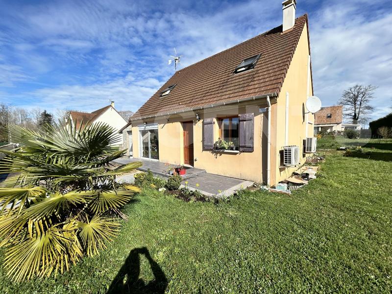 Maison - 111 m² - 6 pièces