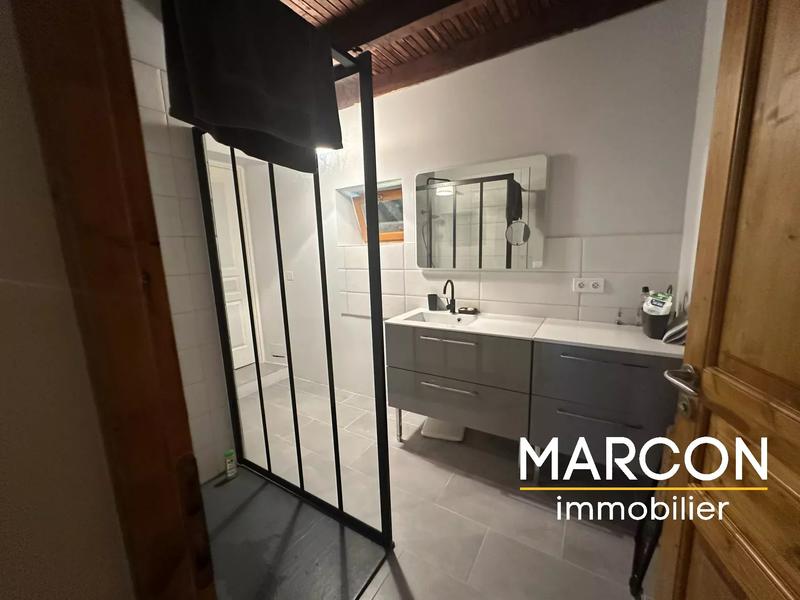 Propriété - 107 m² - 5 pièces