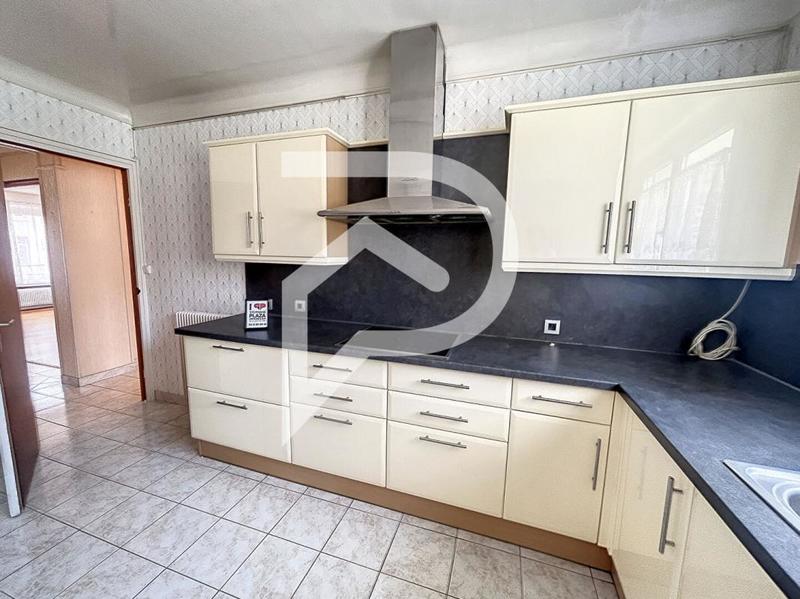 Appartement - 105 m² - 4 pièces