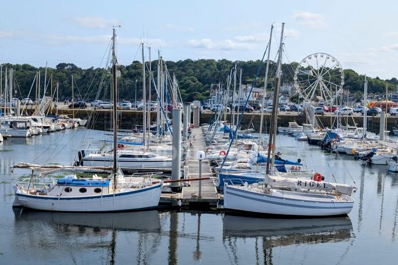 Terrain constructible - 2 097 m²