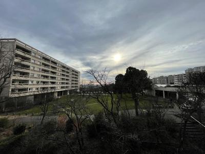 Appartement - 77 m² - 3 pièces