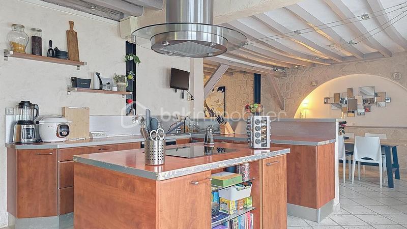 Maison ancienne - 200 m² - 7 pièces