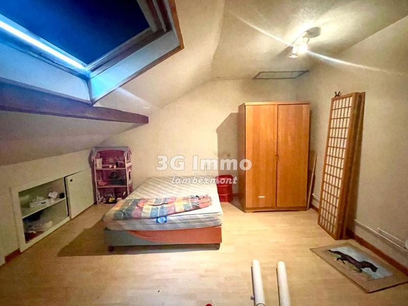 Maison - 170 m² - 8 pièces