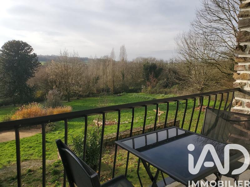 Maison - 187 m² - 8 pièces