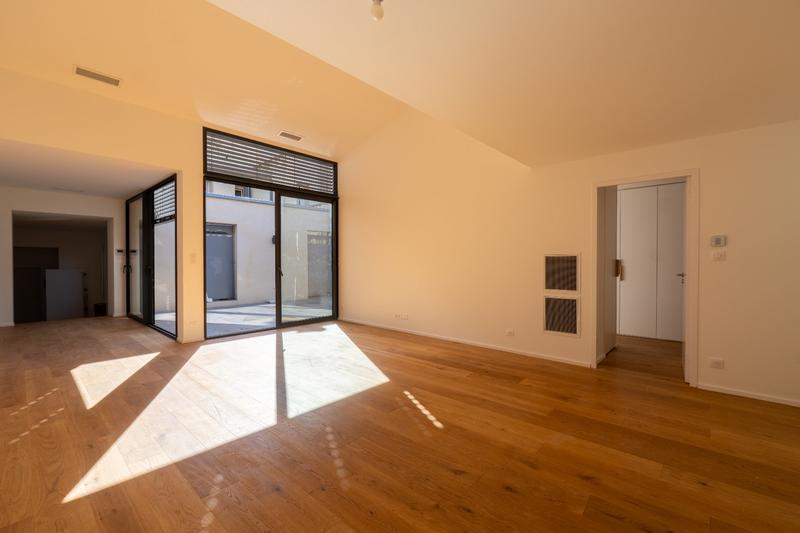 Appartement - 105 m² - 4 pièces