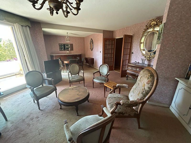 Appartement - 102 m² - 4 pièces