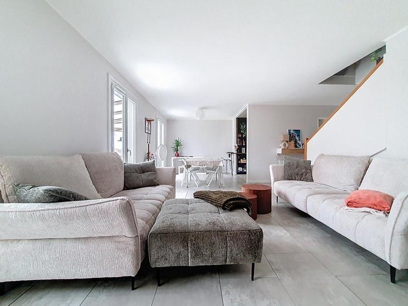 Maison - 112 m² - 4 pièces