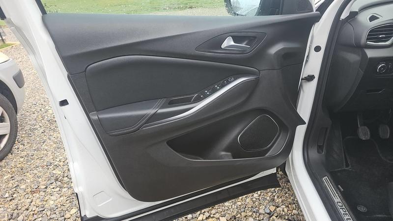 Opel Grandland X 1.2 Turbo 130 Innovation