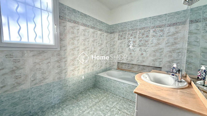 Villa - 143 m² - 5 pièces