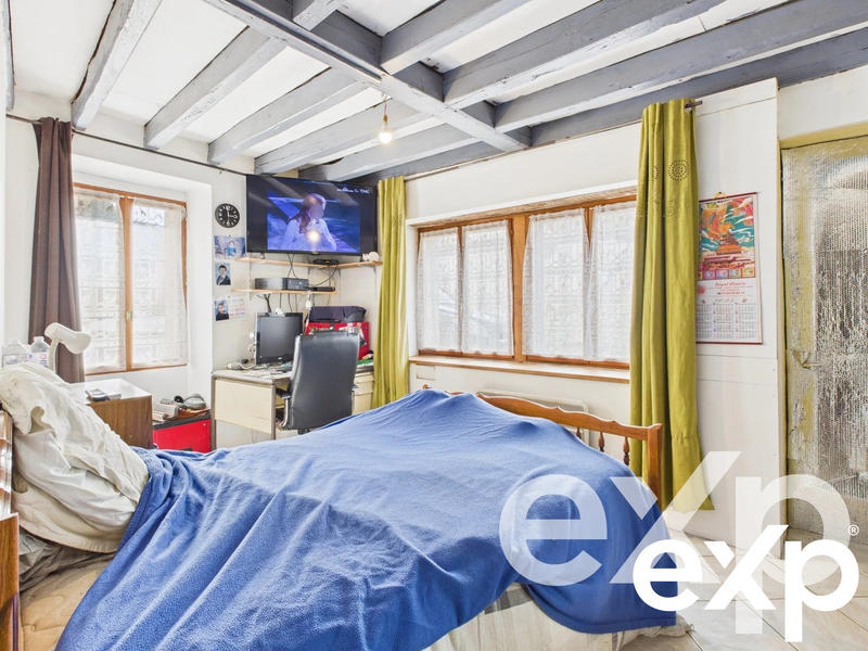 Maison - 97 m² - 4 pièces