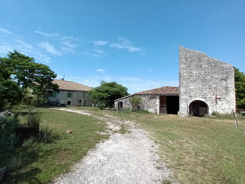 Maison - 80 m² - 3 pièces