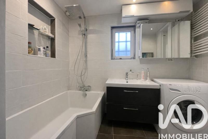 Maison - 102 m² - 6 pièces