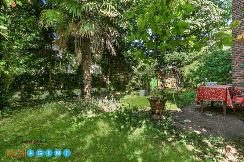 Maison contemporaine - 159 m² - 8 pièces