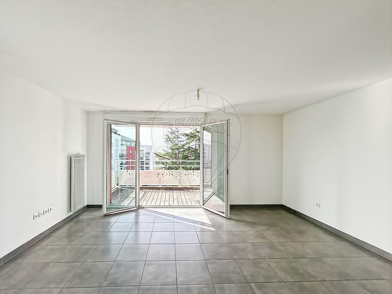 Appartement - 64 m² - 3 pièces