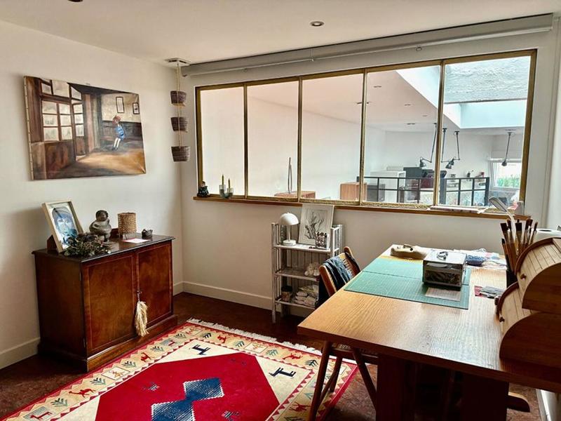 Loft - 153 m² - 5 pièces