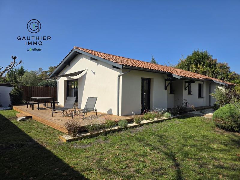 Maison - 105 m² - 4 pièces