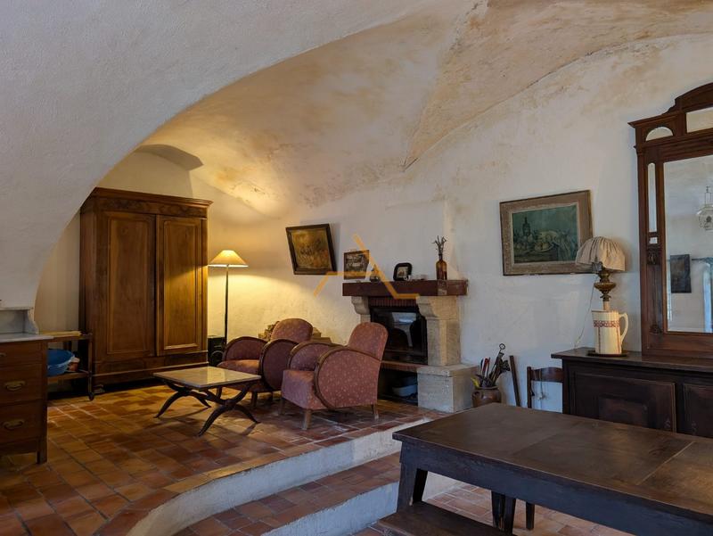 Maison de village - 144 m² - 7 pièces