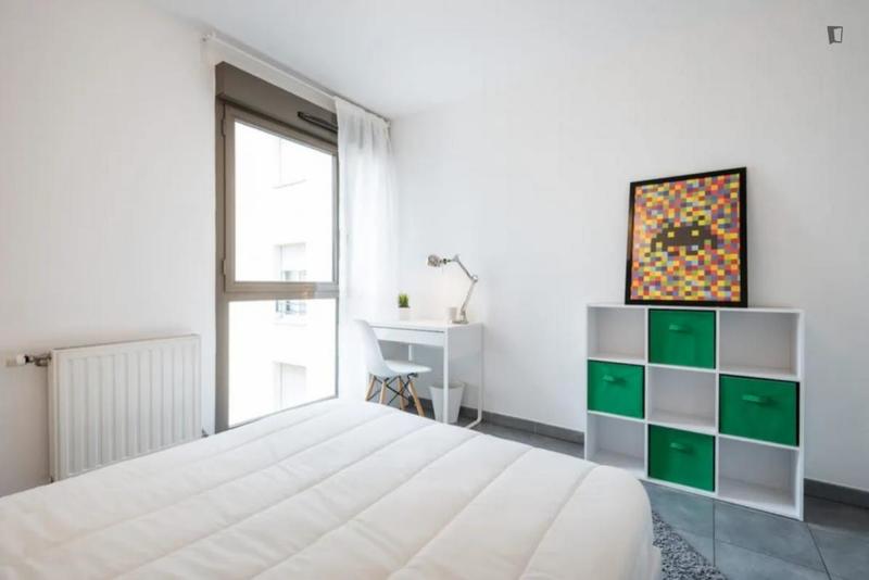 Chambre - 12 m² - 4 pièces