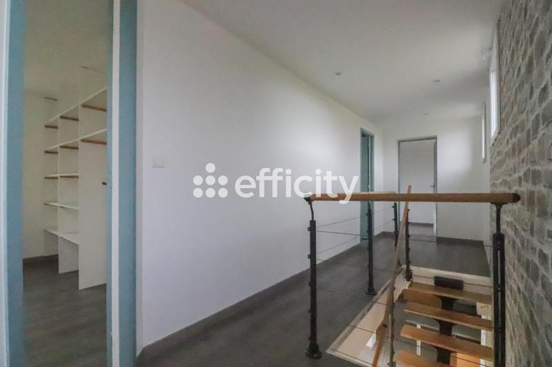 Maison - 136 m² - 6 pièces