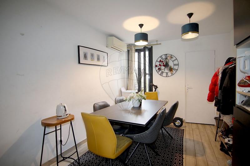 Maison - 103 m² - 5 pièces