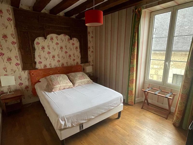 Propriété - 203 m² - 9 pièces