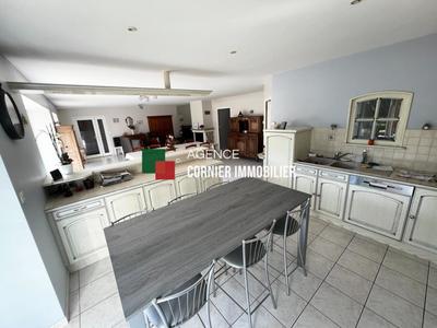 Longère - 210 m² - 8 pièces