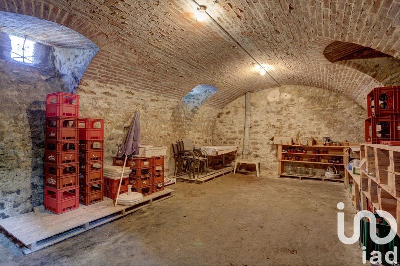 Maison - 205 m² - 6 pièces