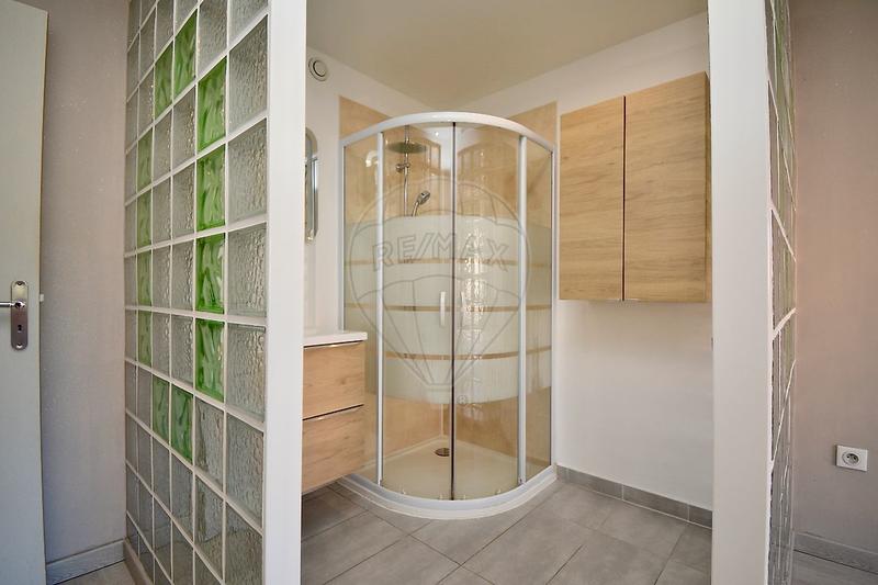 Appartement - 89 m² - 4 pièces