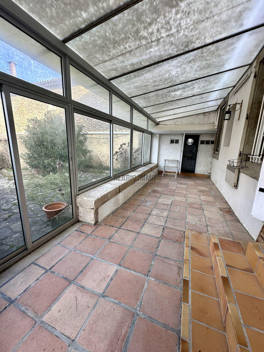 Maison - 220 m² - 8 pièces