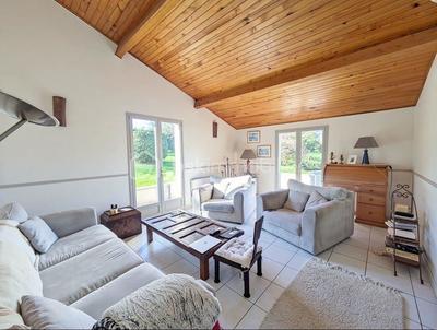 Maison - 131 m² - 7 pièces