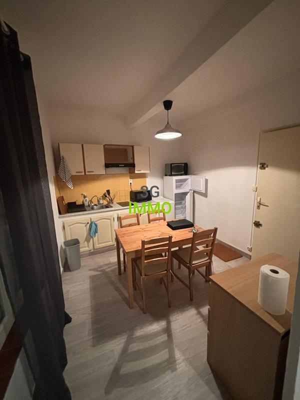 Immeuble - 219 m² - 9 pièces