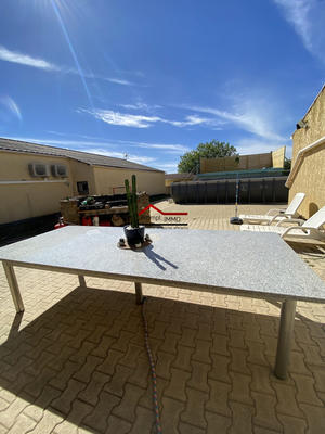 Maison - 284 m² - 6 pièces