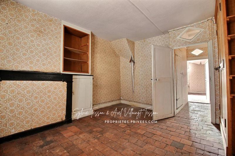 Maison - 102 m² - 4 pièces