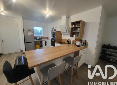 Maison - 88 m² - 4 pièces