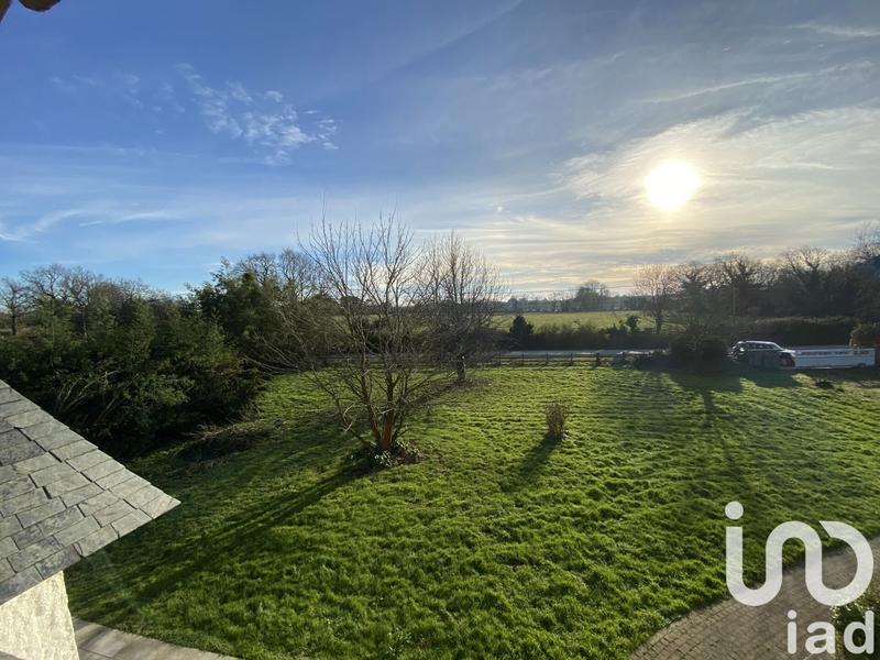 Maison - 230 m² - 10 pièces