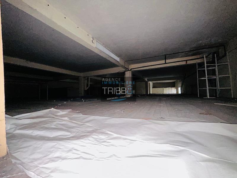 Local commercial - 178 m²