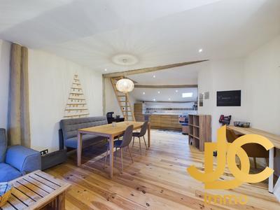 Appartement - 69 m² - 3 pièces