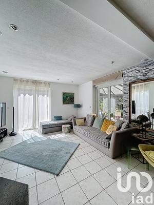 Maison - 190 m² - 7 pièces