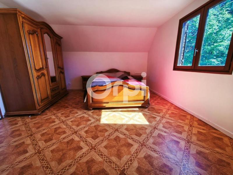 Maison - 143 m² - 5 pièces