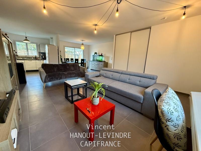 Maison - 98 m² - 5 pièces