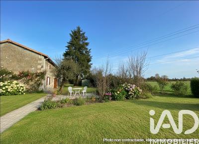 Maison - 230 m² - 7 pièces