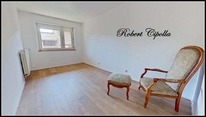 Immeuble - 1 100 m² - 18 pièces