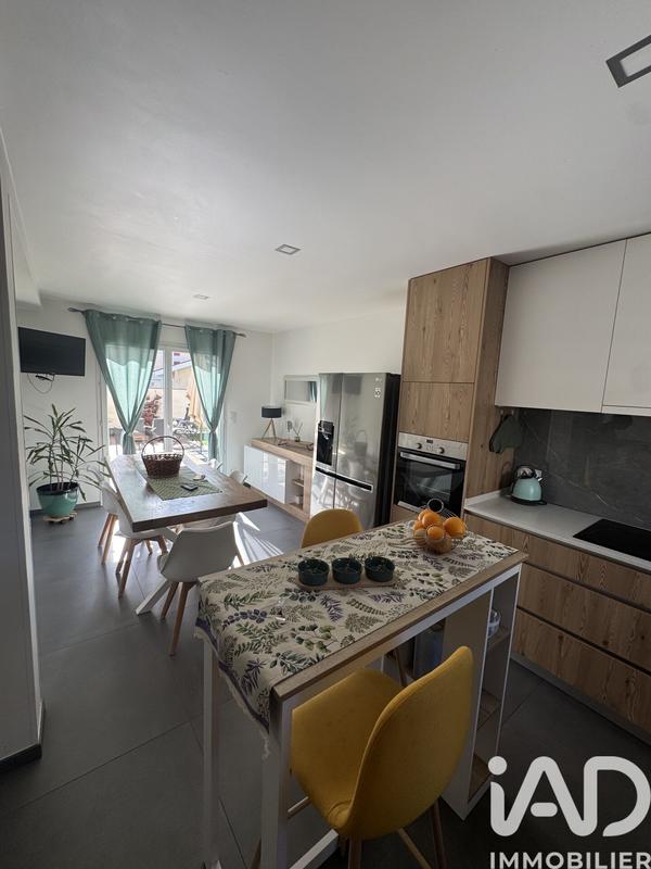 Maison - 84 m² - 4 pièces