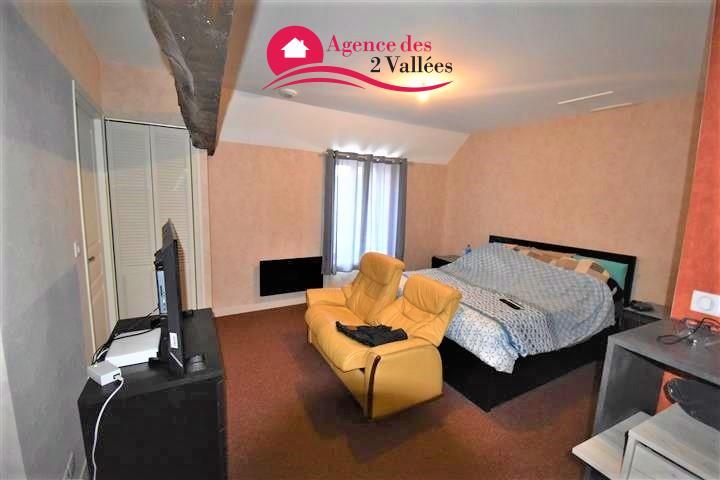 Maison - 147 m² - 5 pièces